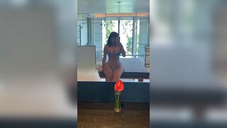 Demirose Mirror View Of Her Hot Body Onlyfans Leaked Video