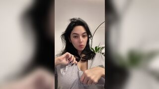 Shiftymine Ripping Her Top And Shaking Her Big Boobs Onlyfans Leaked Video
