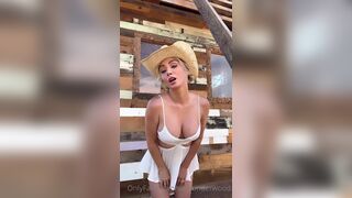 Saraunderwood Cowgirl Getting Naked Outdoor Onlyfans Leaked Video