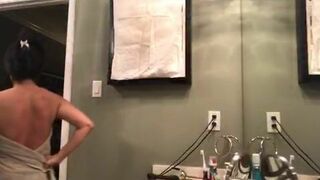 Streamer Accidental Boob Slip After Shower Live