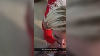 Cheating girlfriend sends snap to her boyfriend while she gets banged