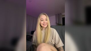 Cute Babe Amaryllis 2023-04-06 Live Camshow