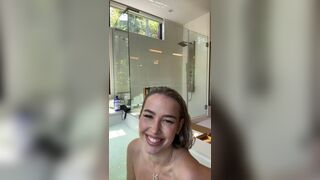 Cute Thot Enjoying Live With Her Fans Leaked Video