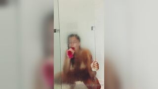 Oakleyraeee Fucked Her Pussy Hard In Shower Onlyfans Leaked Video