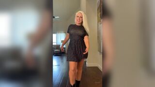 Milf Blonde In Black Dress Twerks Leaked Video