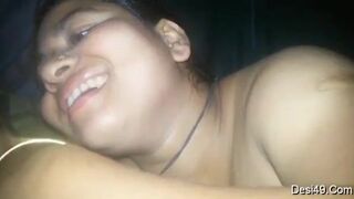 Chubby wife gives great blowjob and then fuck
 Indian Video