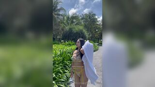 Pong Kyubi In Pool Wearing Her Seethrough Lingerie Onlyfans Leaked Video