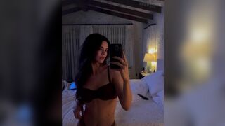 Gorgeous HD Kendall Jenner Amazing U0026 Topless 5 Pics  Tape