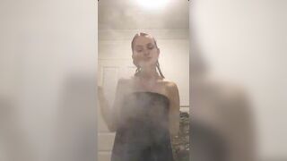 Camgirl Fully Naked Taking A Shower Leaked Video