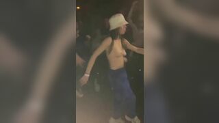 Amazing Hot Topless Girl Dance