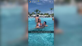 Gorgeous Charli D’Amelio Bikini Wave Pool Video Leaked