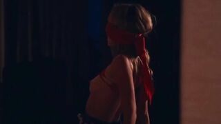 Lily-Rose Depp in ‘The Idol’ s1e2 (2023)
[Reddit Video]