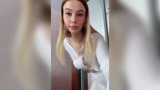 Amazing russian teasing her ass on periscope