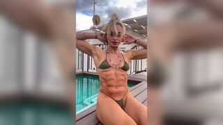 Jessica Gresty Gym Fit Babe Loves To Showing Off Her Muscular Body Video