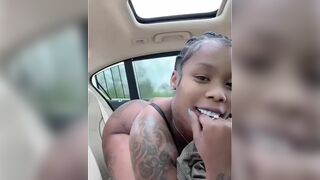Realpocaahontas Big Busty Babe Shaked Her Booty While Bendsover In Car Onlyfans Leaked Video
