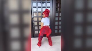 Cardi B Red Haired Model Slowly Twerks Her Booty Cam Video