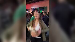 Horny Busty Slut Show Off And Shaking Her At Public