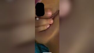 Horny Babe Rubbing And Fingering Her Pussy While Video Call Leaked Video