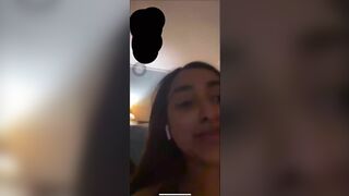 Horny Pretty Girl Friend Revealing Her Curvy Tits And Sexy Body On Video Call Leaked Video