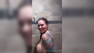Pandorablue Big Boobs Whore Naked And Showering OnlyFans Video
