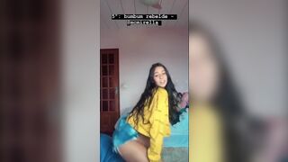 Pretty Teen Sexy Dance And Teasing In Shower Leaked Video