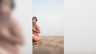 Horny Arabic Slut Teasing On The Desert Video