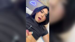 Asian Tranny Gets Covered by Her Cums Video