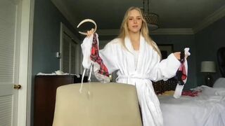Caroline Zalog Sexy Try On Livestream Onlyfa Video Leaked