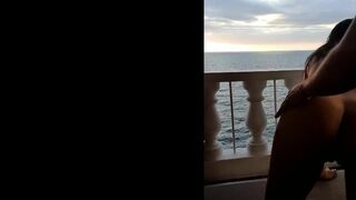 Anniesexteenpsm Curvy Girl Having Sensual Sex With Her BF On Balcony Onlyfans Video