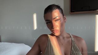 Feetbysvett Amazing Babe Solo Pussy Fucking With a Dildo Video