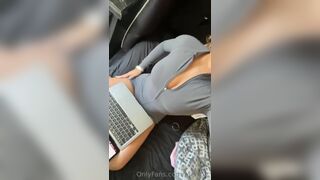 Breckie Fit Babe Shows Her Sexy Figure While Wearing Hotsuit Onlyfans Video