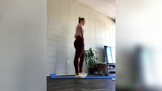 Realitywithriss.vip Curvy Gym Girl Morning Workout Routine Onlyfans Video