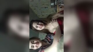 Gorgeous russian girl shows her nice titties on periscope