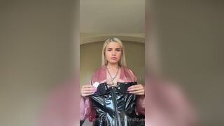 Daniella Hemsley (Queendqueenofd) Flashing Her Big Boobs Out Onlyfans Video