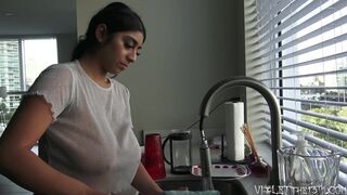Violet Myers - Amazing Dishwashing Voyeur Time