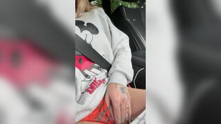 Arikytsya Quick Juicy Pussy Rubbing After Getting Horny In Car Onlyfans Leaked Video