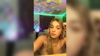 Sexy girl showing her nice nipples on periscope