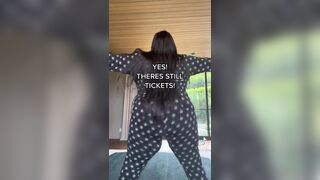 Lizzo Fat Ebony Milf Twerks and Jiggles Her Big Booty While Dancing Tiktok Video