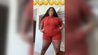 Lizzo Lusty Ebony Exposed Her Massive Booty While Doing Tiktok Video