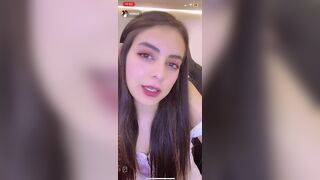 Senuvx Sexy Model Teasing While Streaming Video