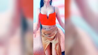 Hot Arabic Belly Dancer Teasing Sexy Dance Video