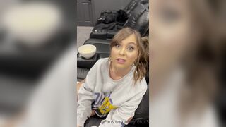 Rileyreidx3 Thrilled Bitch Blowjob And Fucked Hard OnlyFans Video