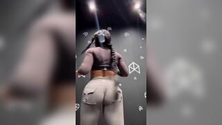 Thick Baby Shows Her Bouncy Ass While Wearing Tight Jean Video