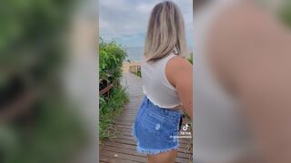 Danicoelhinhaa Short Hair Blonde Takes off Her Bra at Outdoor Video