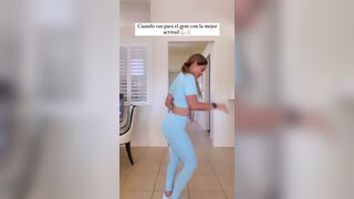 Fit Babe Wearing Sexy Jeans Hot Dance Video
