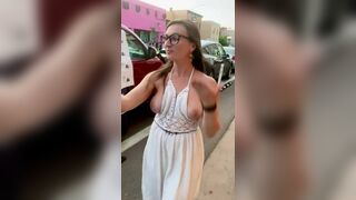Ujinxcolorado Lusty Milf Showing Off Her Bouncy Tits at Public Video