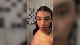 Gabialtino Young Babe Showing Her Natural tits and Booty Cheek While Getting Naked Shower Video