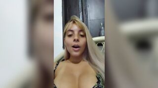 Lucy Aquarius Lusty Camgirl Exposed Her Perfect Boobs while in Live Video