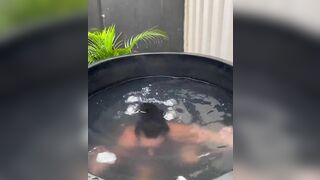 Ruby Roylance Exposed Her Muscular Figure While Bathing in Bikini Video