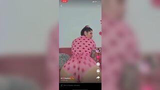Sophia Naughty PAWG Twerking Her Ass on Cam Video